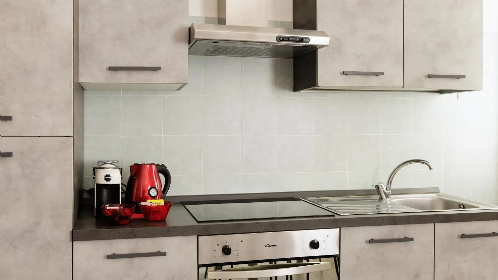 Апартаменты Comfort House Vicino Metro M4 Duomo Navigli San Siro Милан Италия