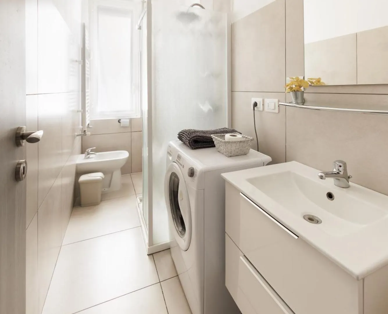 Comfort House Vicino Metro M4 Duomo Navigli San Siro Милан